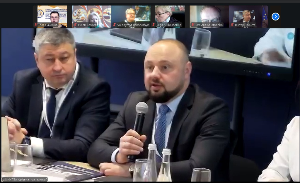 Photo 008.jpg Photo 008.jpg